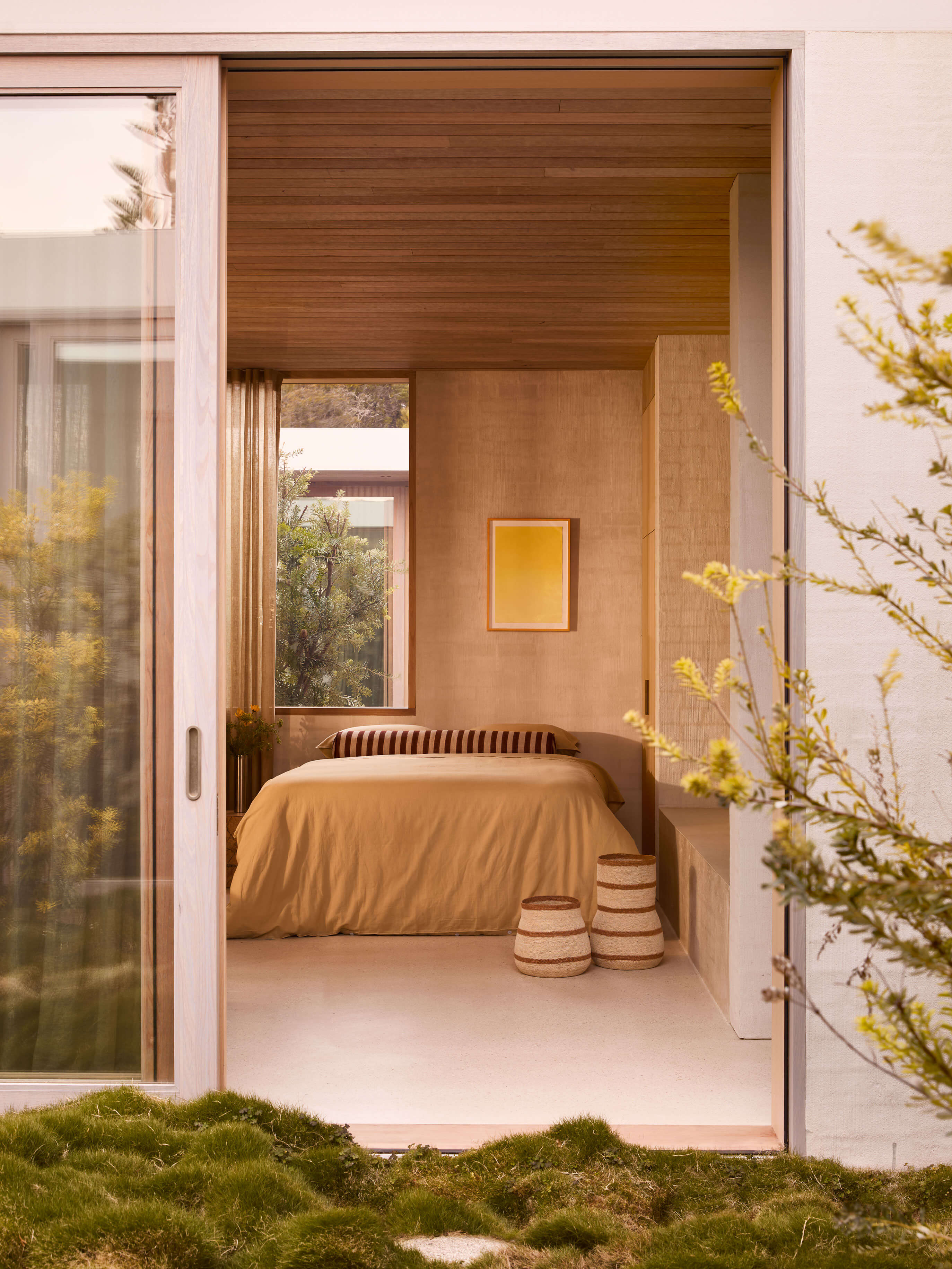 Sabine Tan Grand Woven Basket