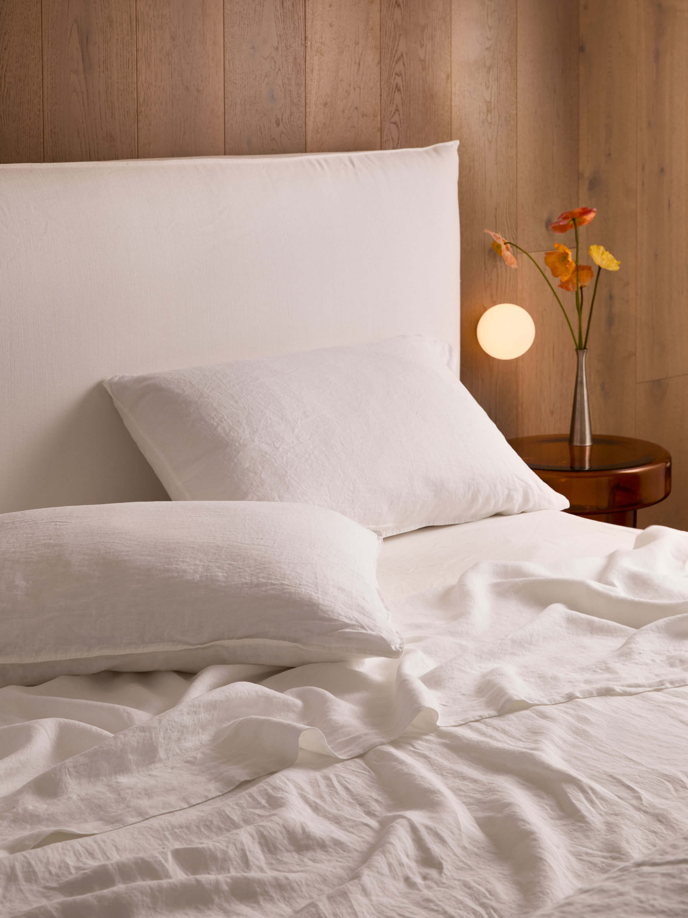 Mondo White Organic French Linen Sheet Set