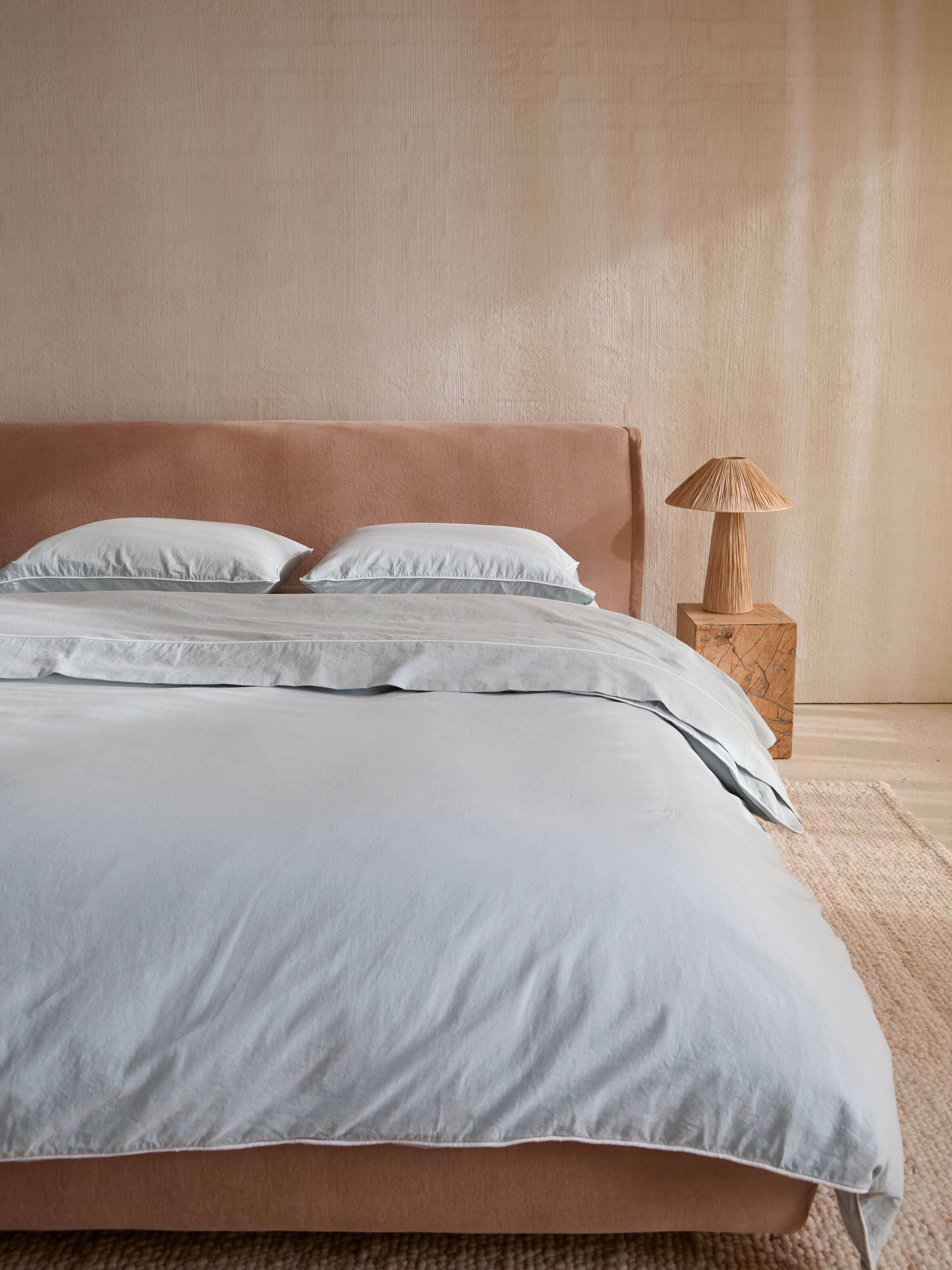 Avenue Sky Piped Linen & Cotton Pillowcases