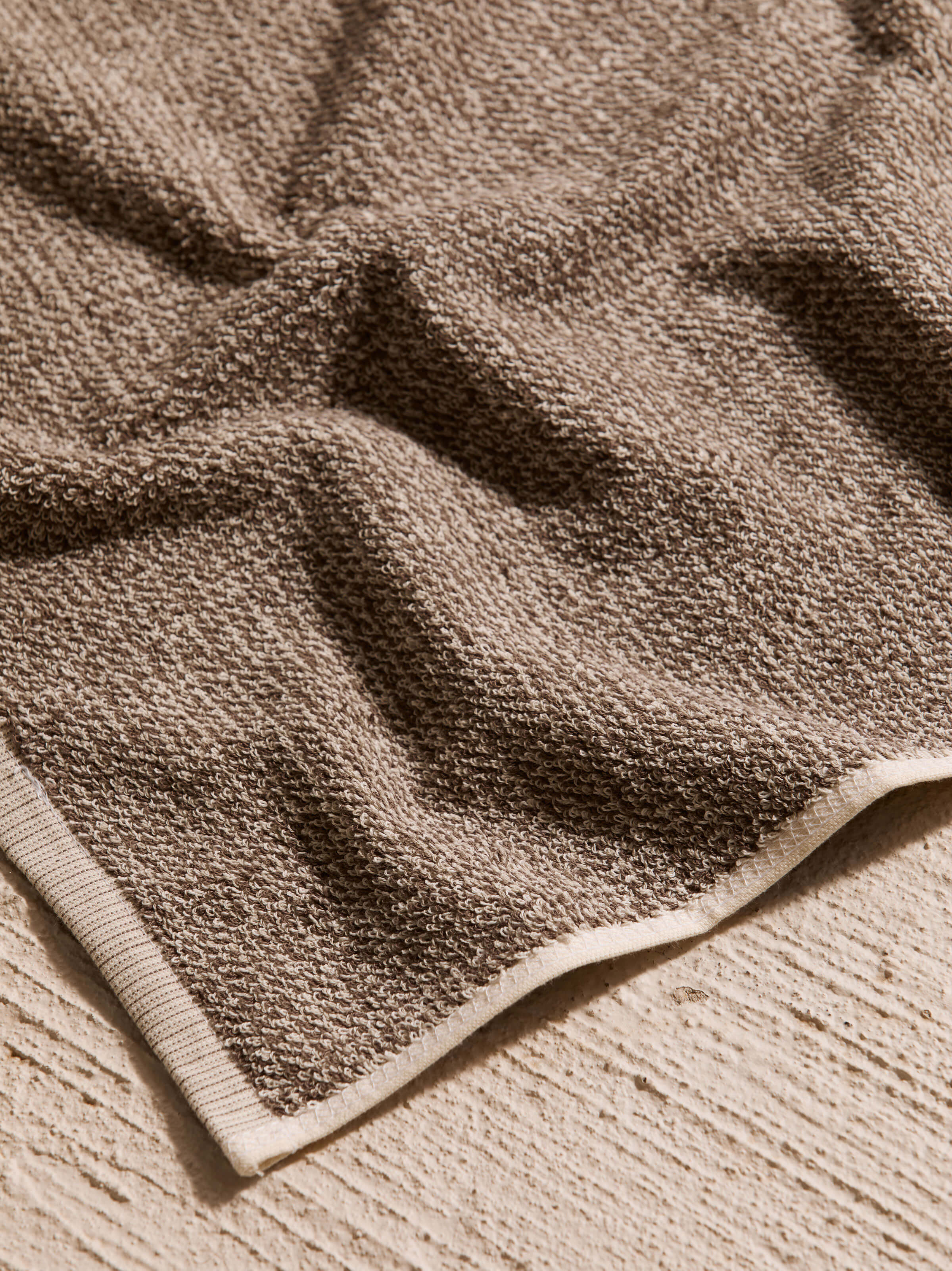 Tweed Light Towels