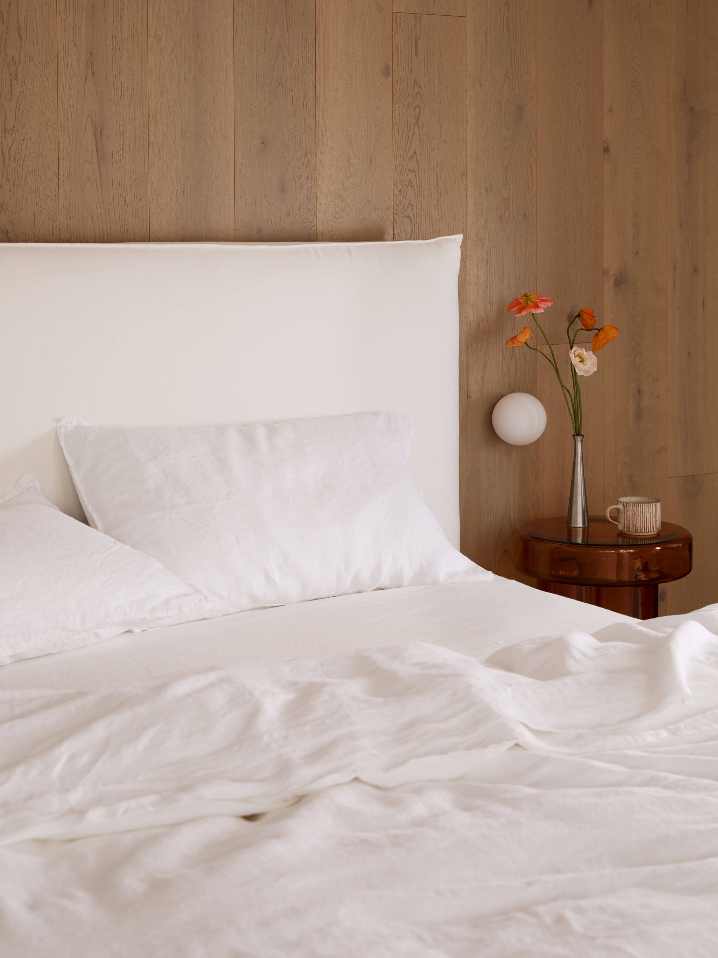 Mondo White Organic French Linen Sheet Set