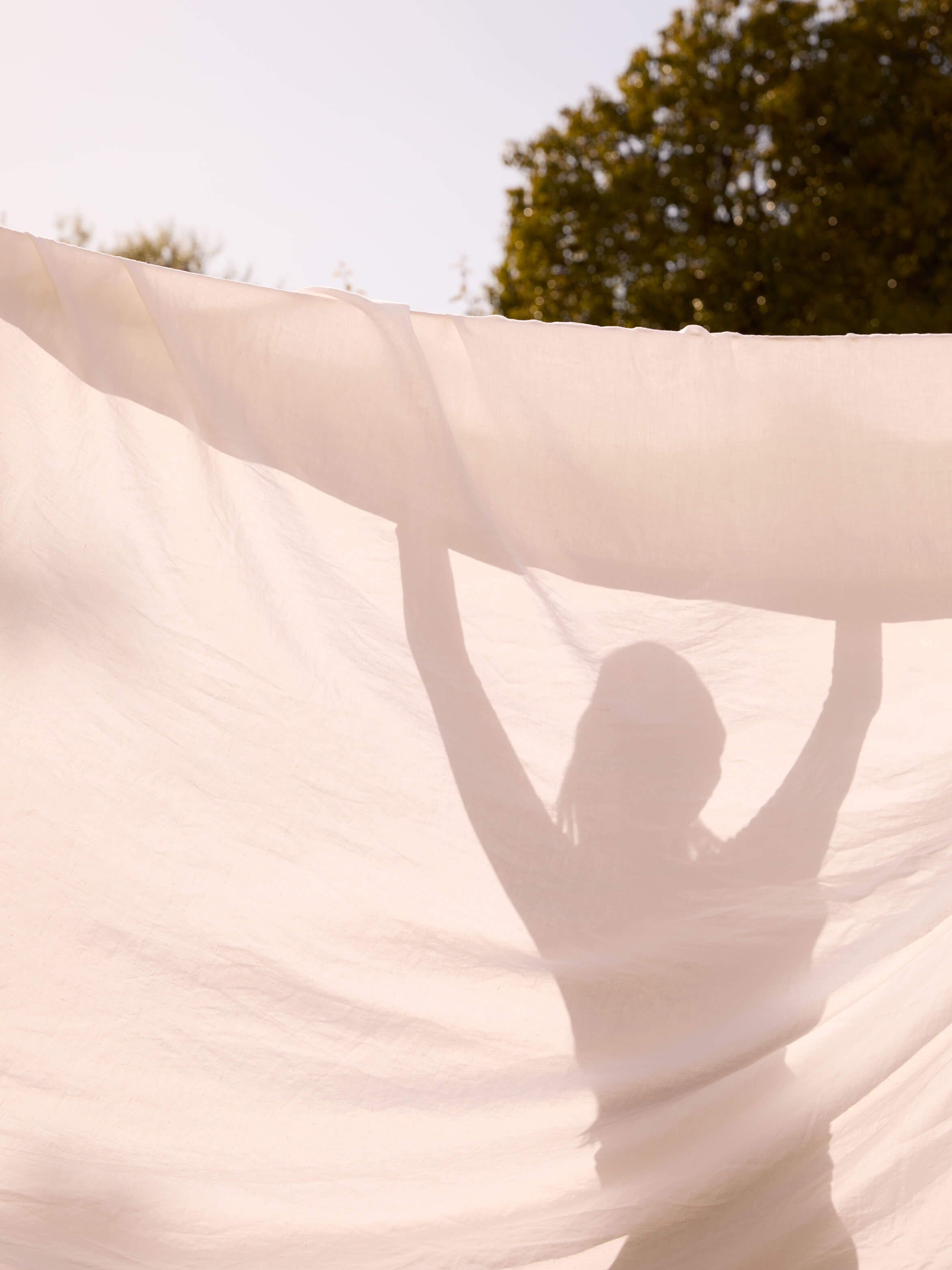 Mondo White Organic French Linen Sheet Set