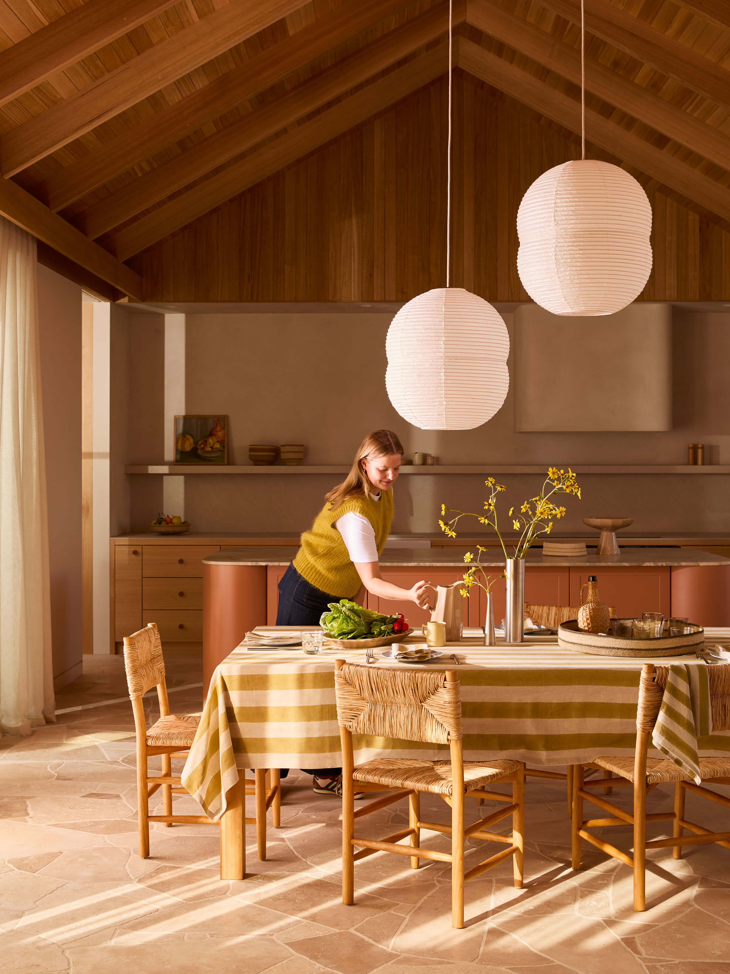 Kira Stainless Steel Vase