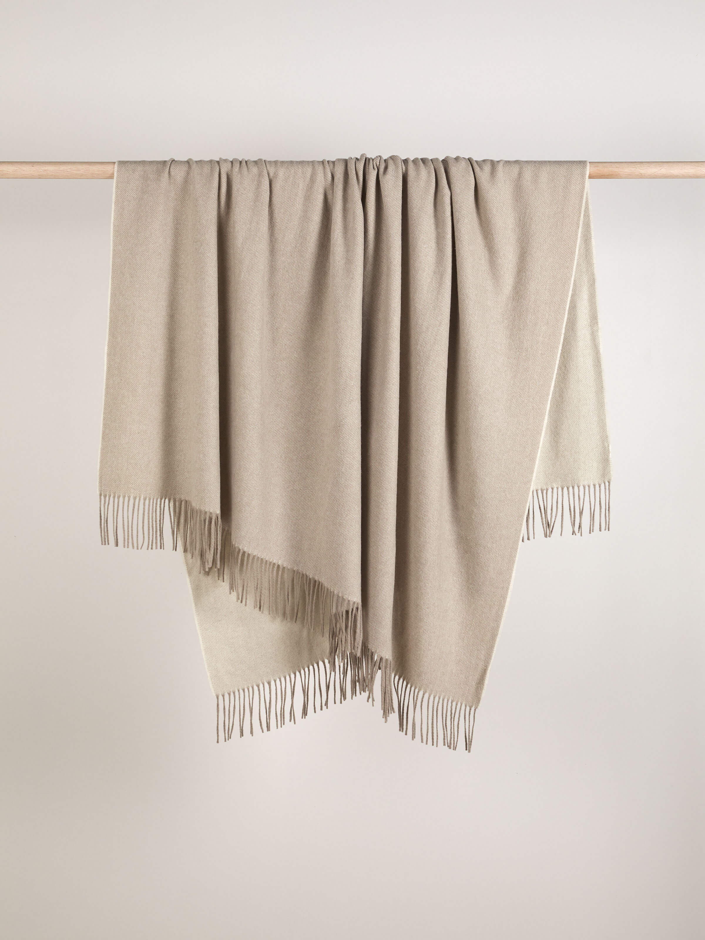 Ellis Oatmeal Cashmere/Australian Wool Throw