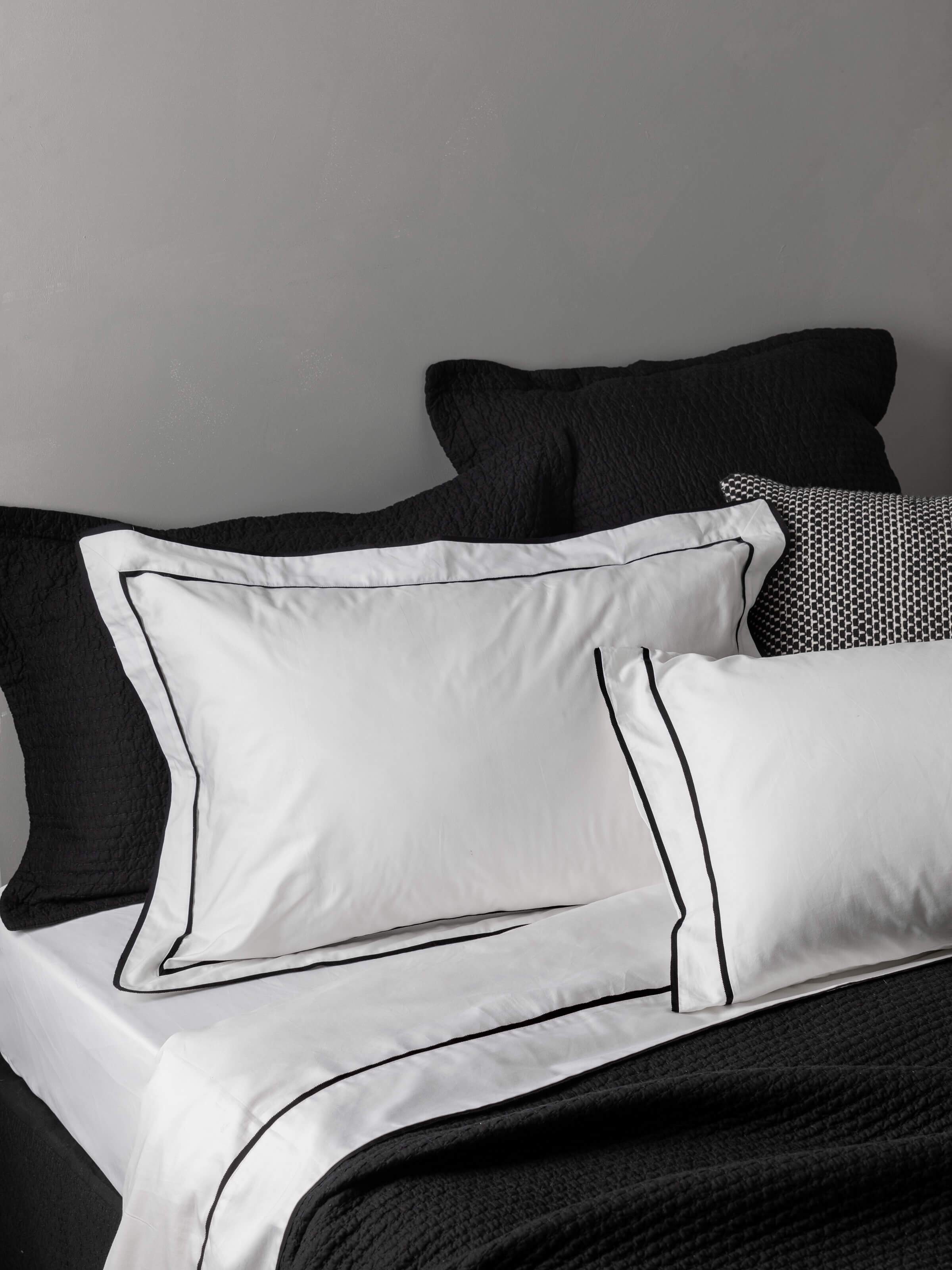 Grosgrain Sheet Set - Black Sheet Set L&M Home