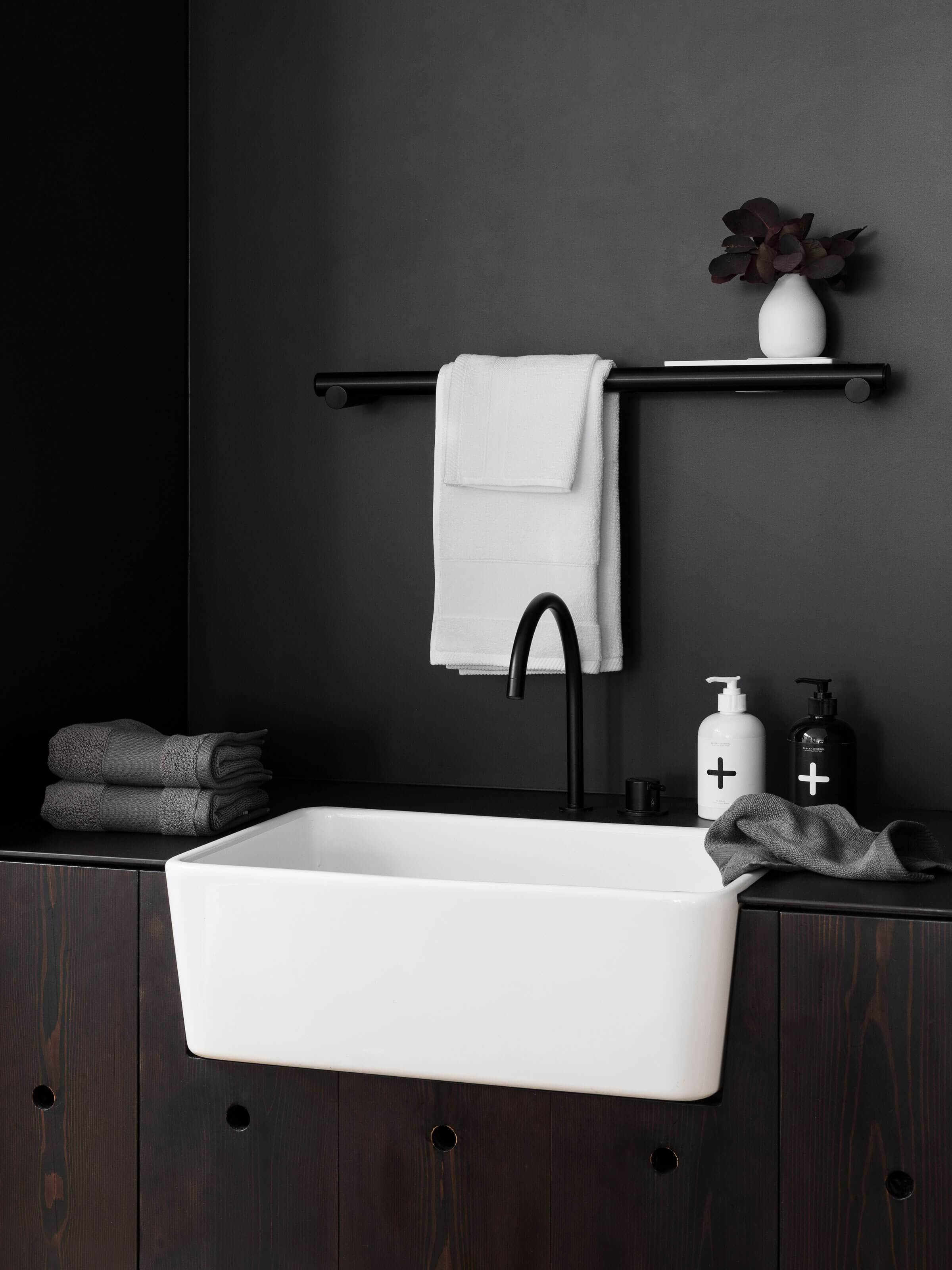 Regent Shadow Towels Cool Galah Summer 20