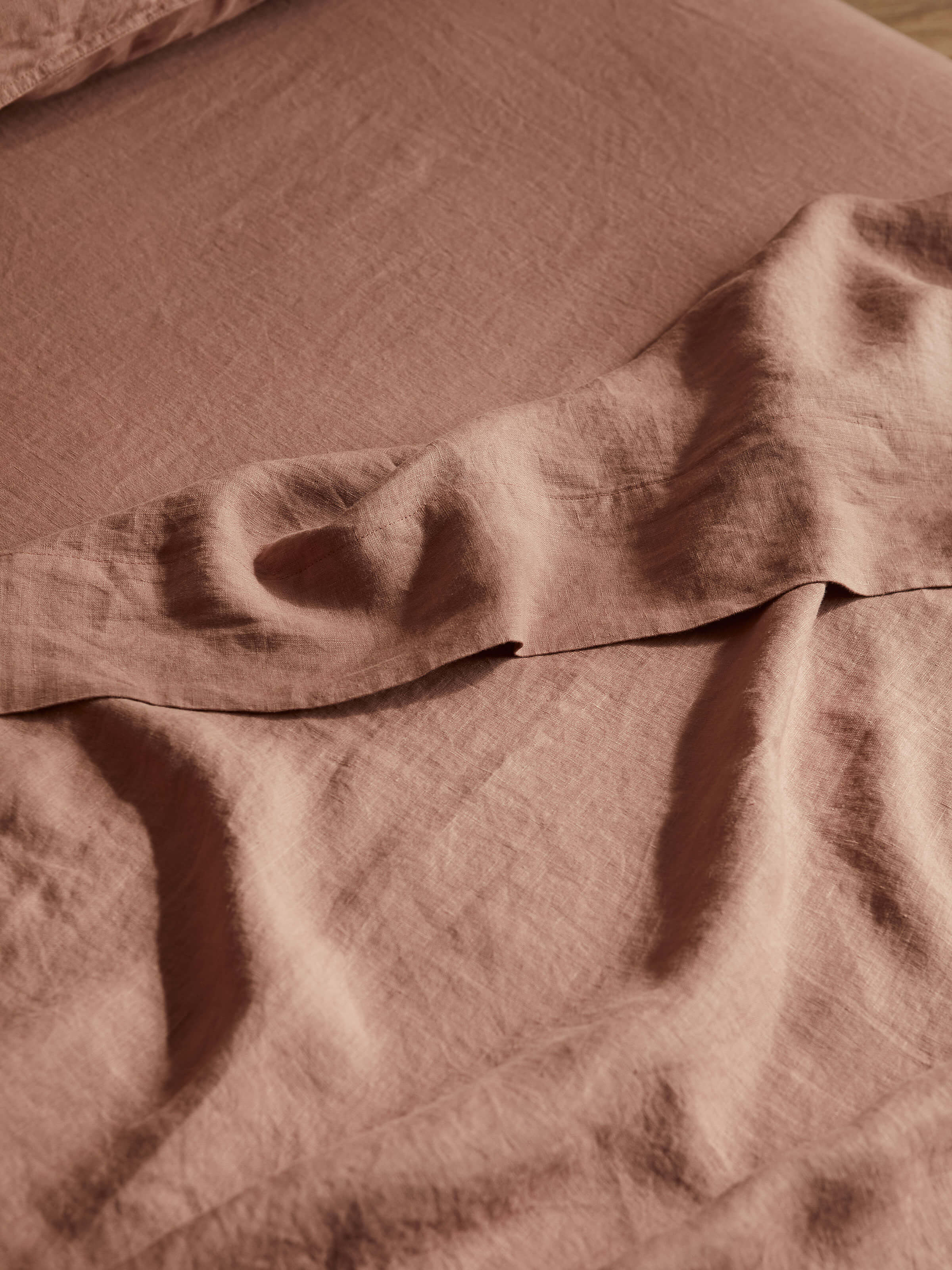 Mondo Clay Organic French Linen Sheet Set