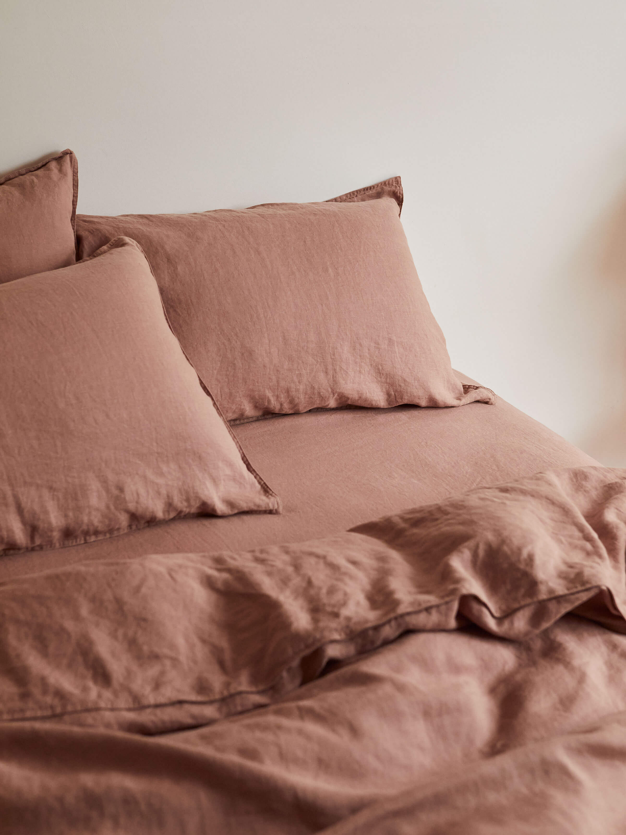 Mondo Clay Organic French Linen Duvet Cover Set