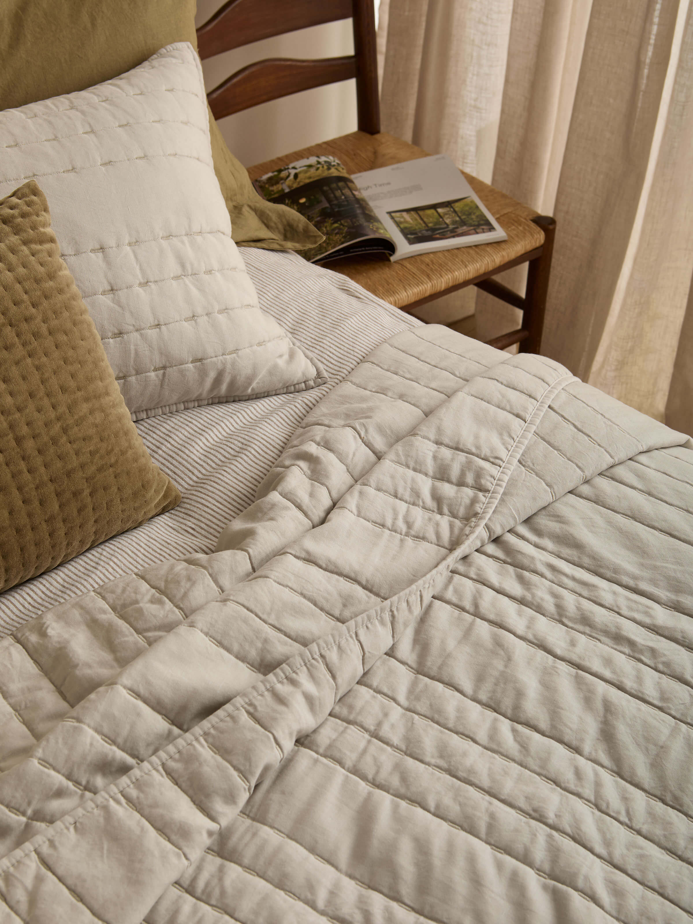 Kemble Silver Linen & Cotton Quilt