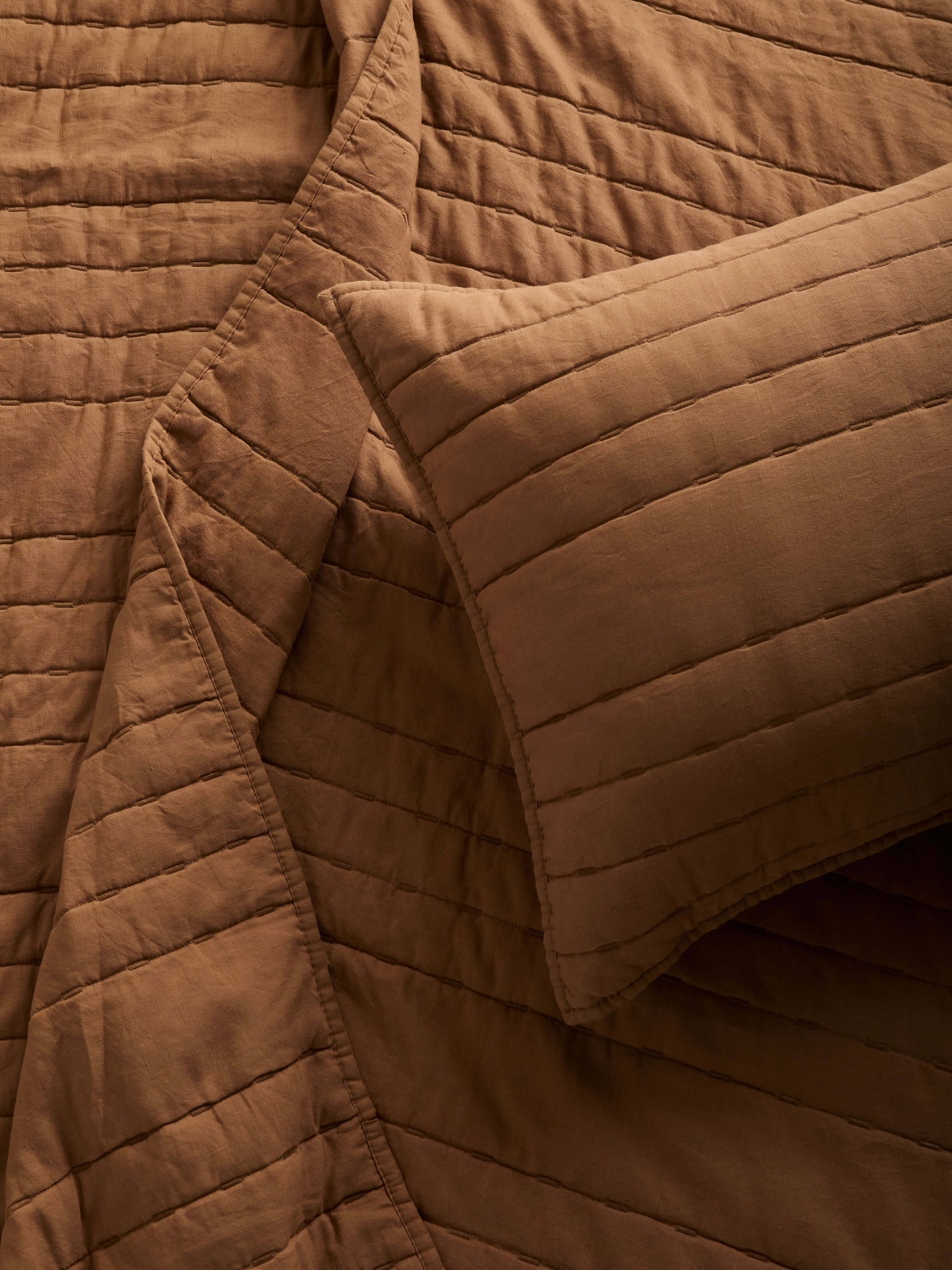 Kemble Caramel Linen & Cotton Quilted Pillowcases