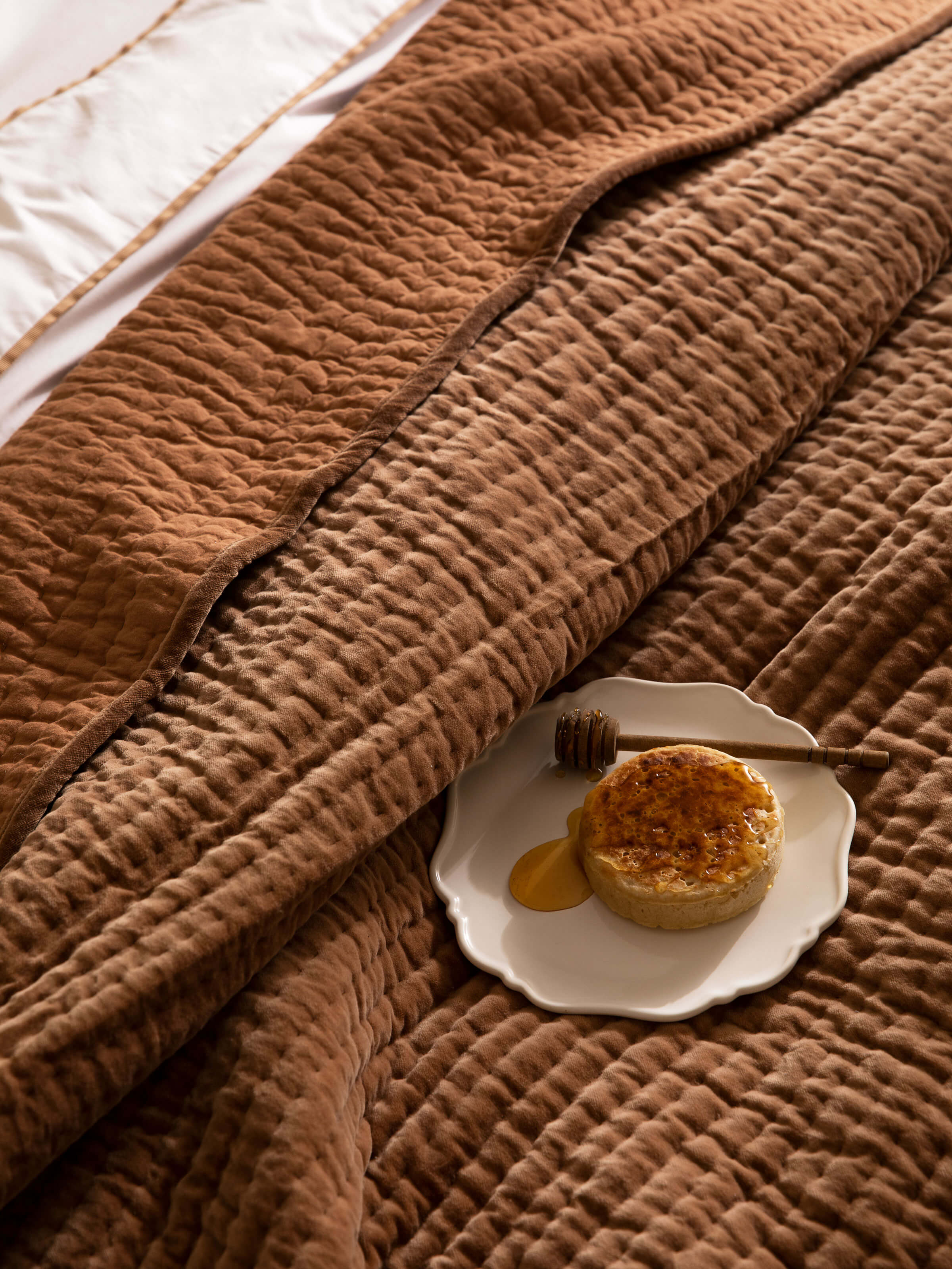 Cino Caramel Cotton Velvet Quilt