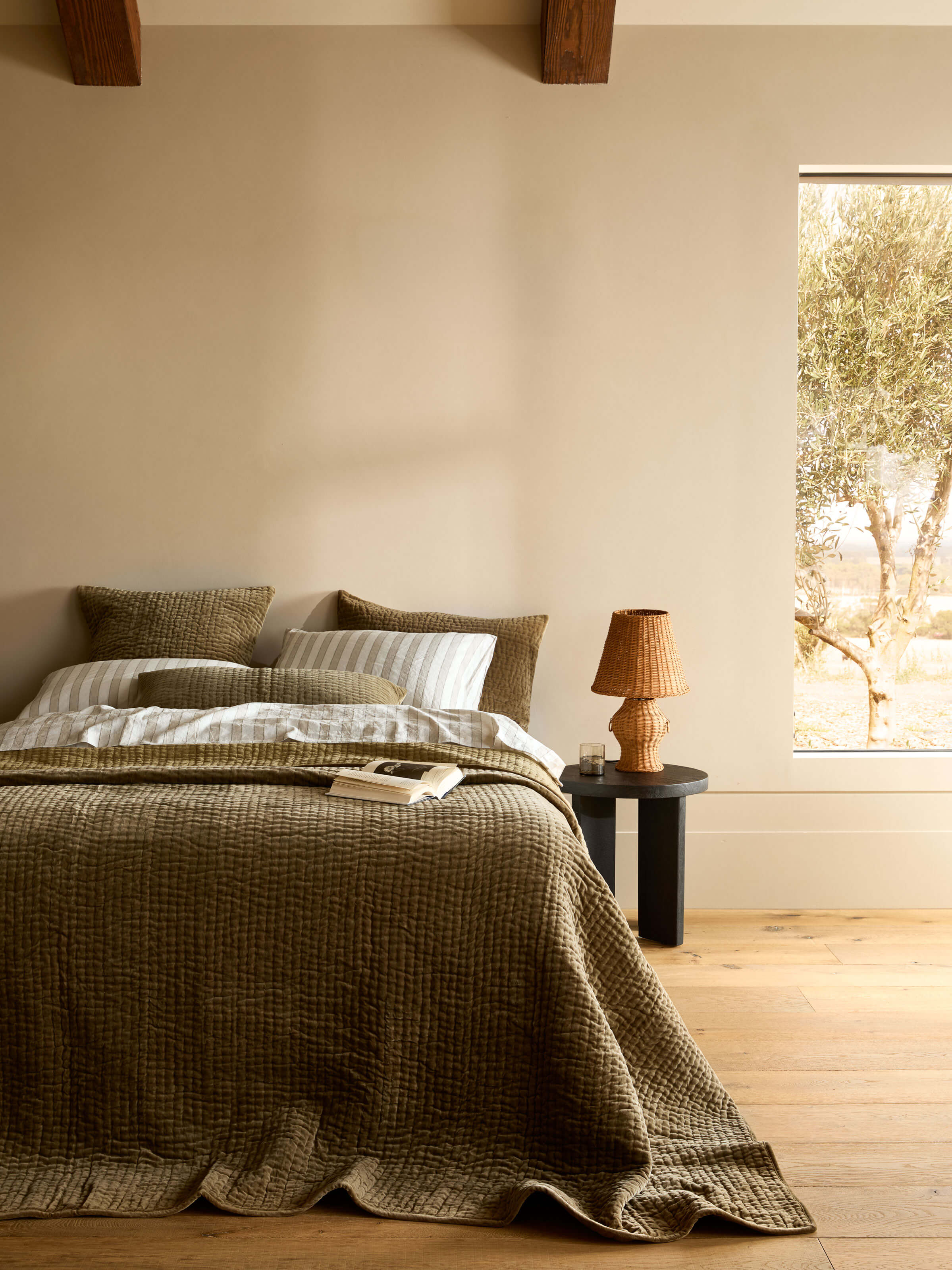 Cino Khaki Cotton Velvet Quilt