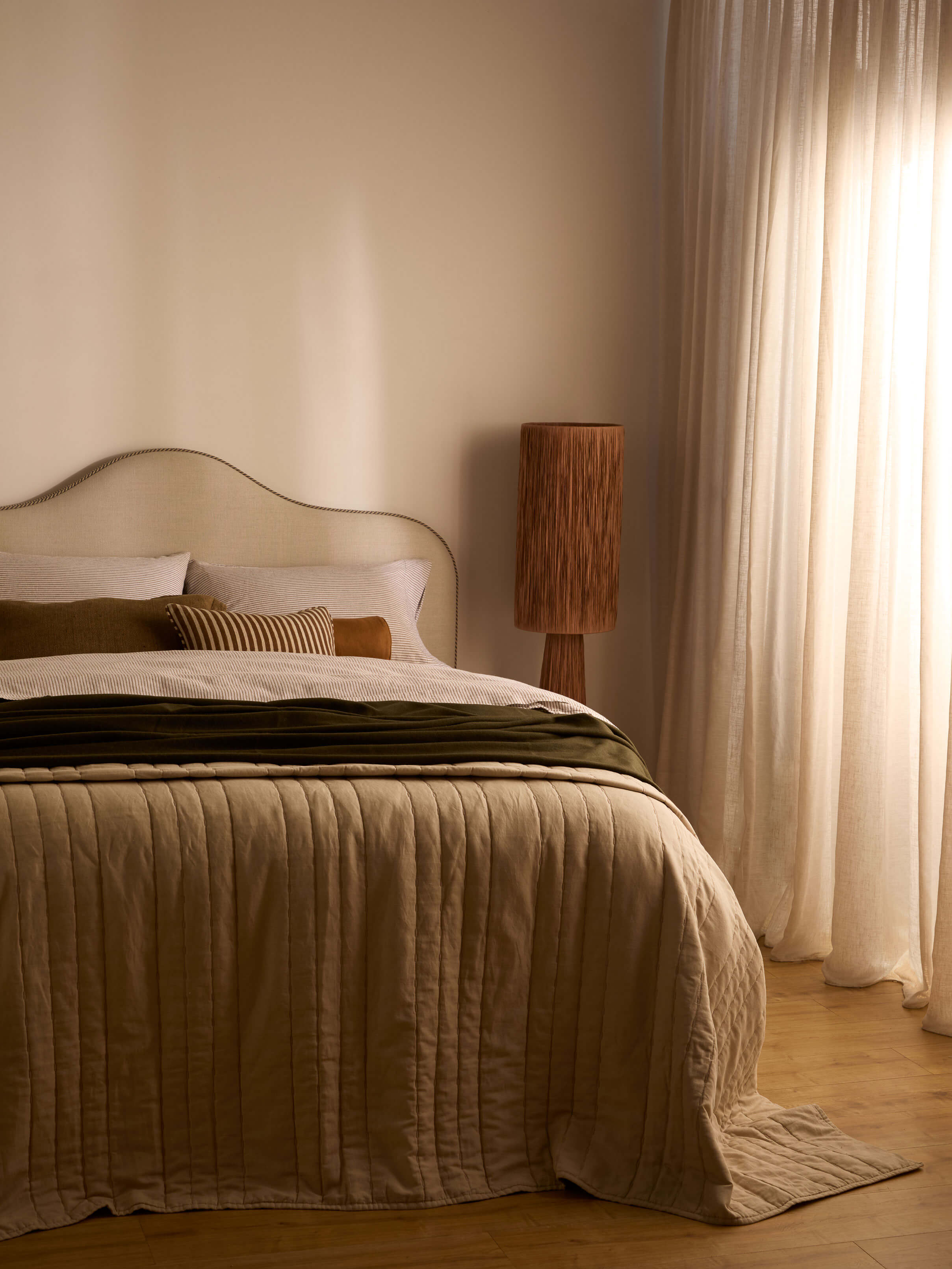 Kemble Oatmeal Linen & Cotton Quilt