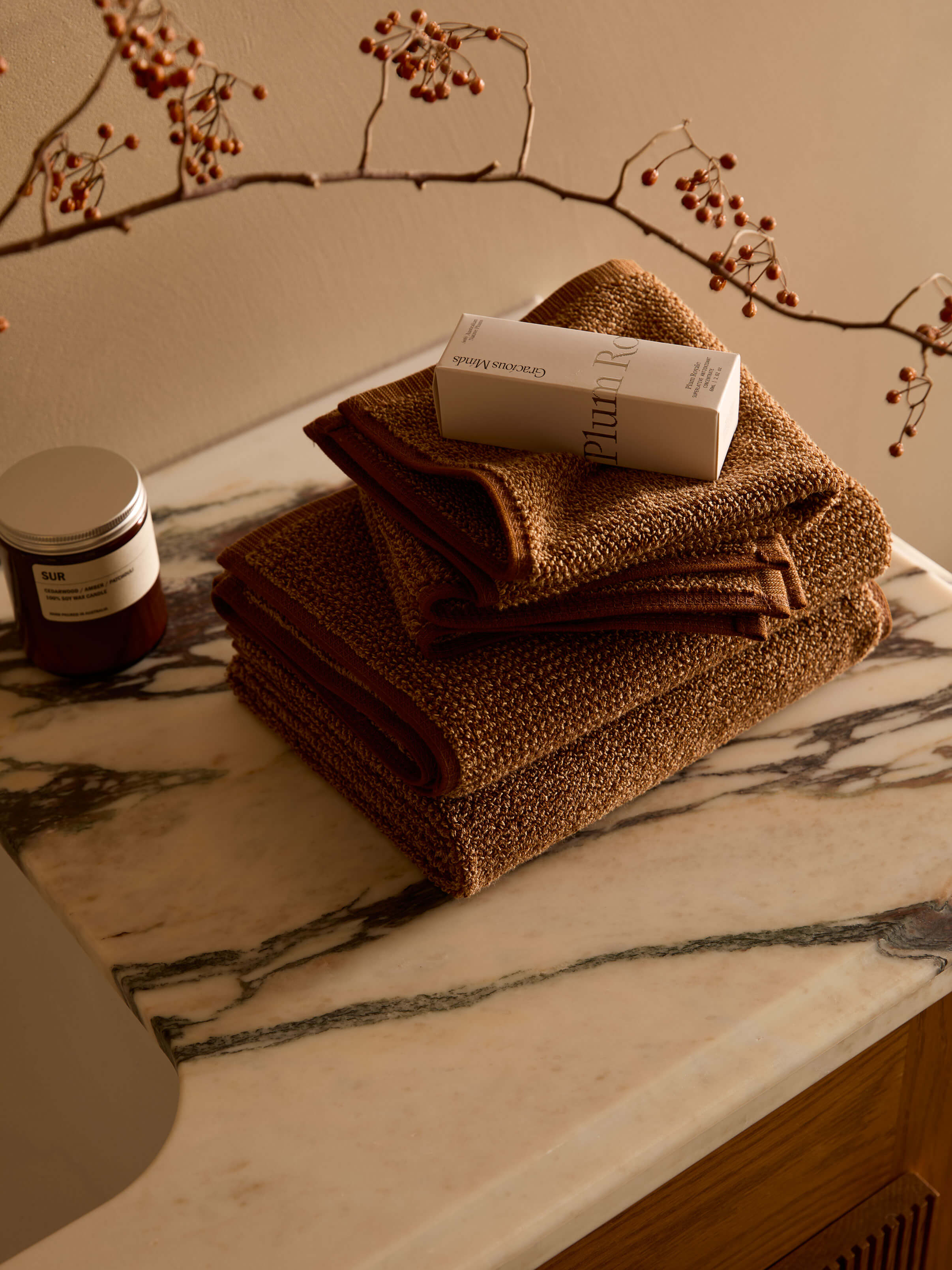 Posie SUR: Cedarwood / Amber / Patchouli Candle 250g