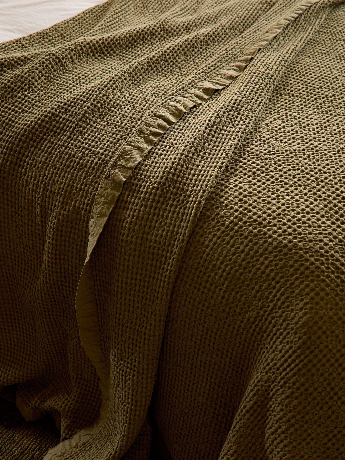 Lisbon Matcha Waffle Cotton Blanket