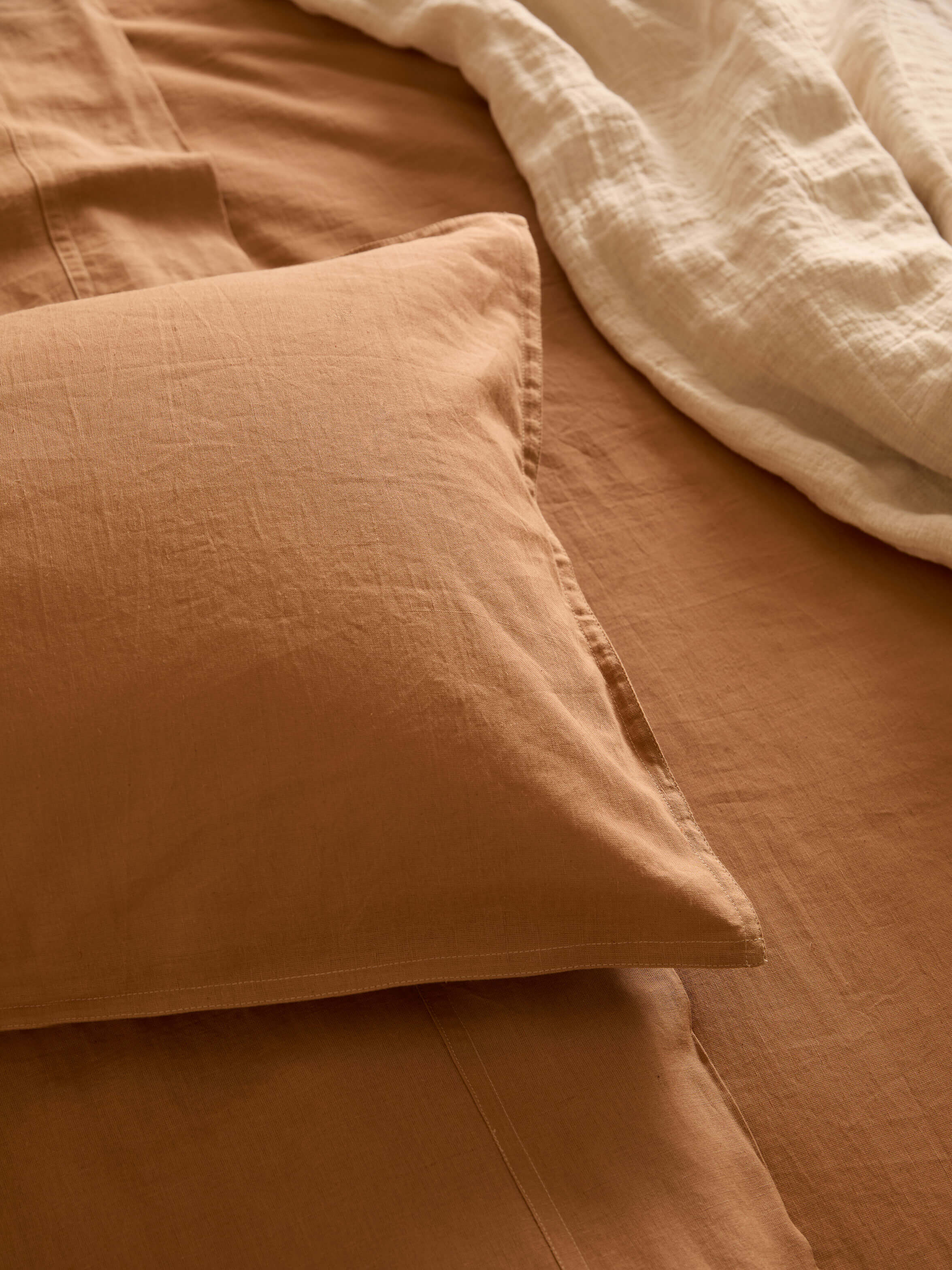Eve Tan Linen & Cotton Sheet Set