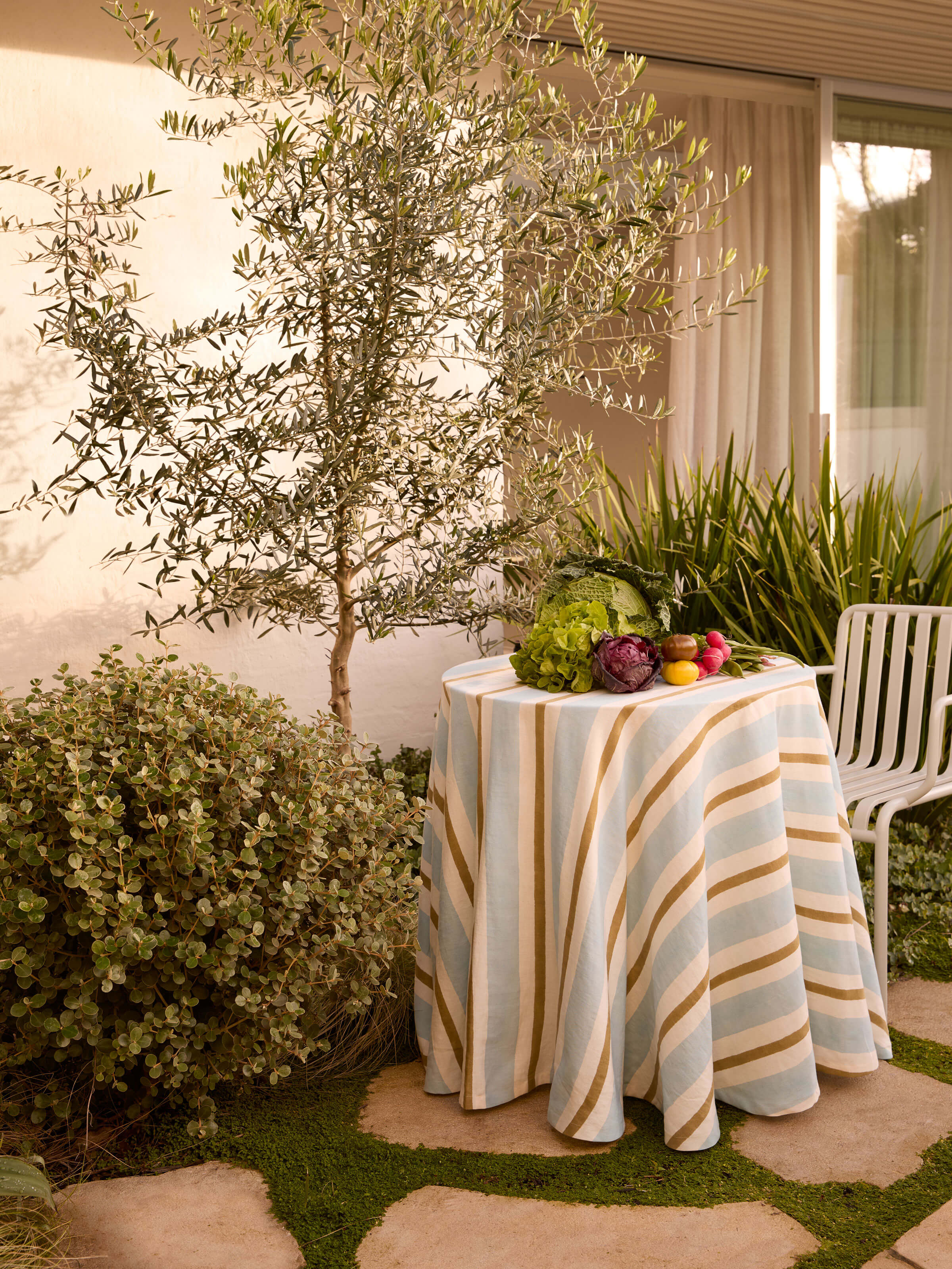 Jardin Table Cloth