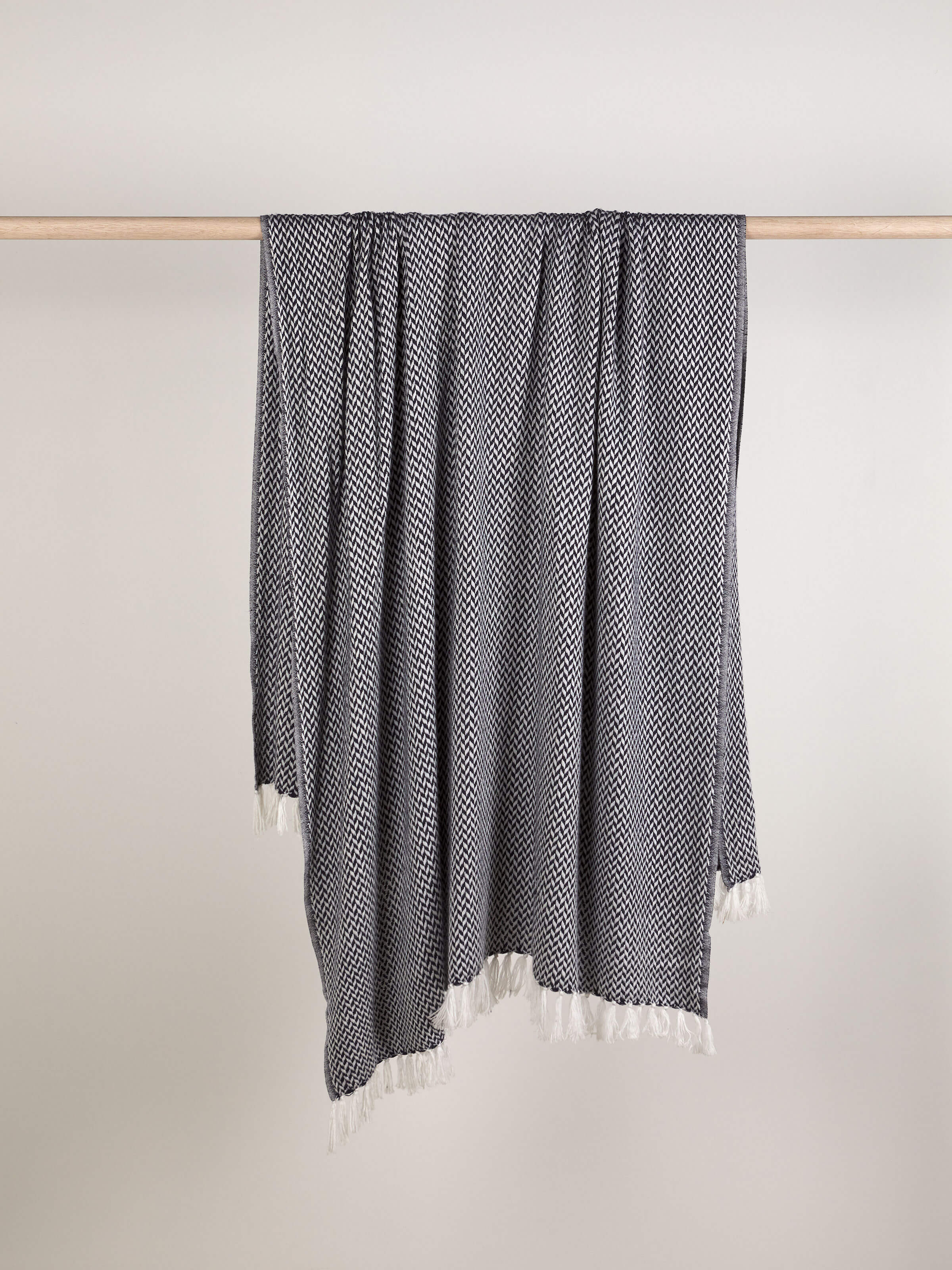 Copenhagen Navy Pure Cashmere Throw